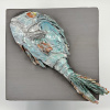 Angelique Homberg: Vis (2026), keramiek, 24 x 23 x 5 cm. 225 euro