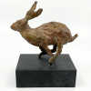 Arno Goossens: Rennende haas, brons 5/12, 17 x 14 x 8 cm. 750 euro