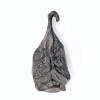 Barbara de Clercq: Vleermuis klein, brons, 11 x 6 x 4 cm. 500 euro