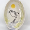 Barbara Guldenaar: Kuiken (2023) (onder)glazuur op aardewerk, 24 x 16 x 5 cm. 110 euro