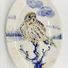 Barbara Guldenaar: Torenvalk (2025), (onder)glazuur op aardewerk, 37 x 25 x 3 cm. 185 euro