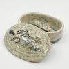 Edith Madou: Kleintje vis, keramiek, 5,5 x 8 x 11 cm. 125 euro