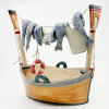 Edith Madou: Beautiful laundry, keramiek, 28 x 28 x 18 cm. 295 euro