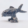 Jeannet Klement: Silver darling (2024) aardewerk, glazuur, platinaluster, 10 x 13 x 6 cm. 150 euro