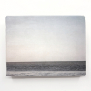 Laura Zwaneveld: Stillness of the mind (24/208), mixed media op hout, 15,5 x 20 cm. 160 euro