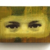 Marieke Peters: Sneak peek, mixed media op hout, 7 x 13 cm. 200 euro