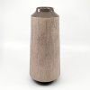 Marin Jansen: Clay Collection Vaas (hoog), steengoed, 24 x Ø10 cm. 127 euro