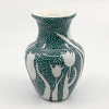Maurice Christo van Meijel: Tulp (2026), (onder)glazuur op aardewerk, 10,5 x 7 x 7 cm. 85 euro