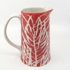 Rood boslandschap (2024) (onder)glazuur op aardewerk, 19 x 12 x 17 cm. 185 euro