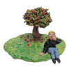 Jeannet Klement: Apple Tree (2025), keramiek, 19 x 32 x 30 cm. 875 euro