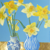 Sanne Kuiper: Narcissen (2022), acryl en bladgoud op doek, 43 x 43 cm. 475 euro