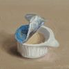 Serge de Vries: Miniatuur melkkuipje, olieverf op paneel, 6 x 8 cm. 200 euro